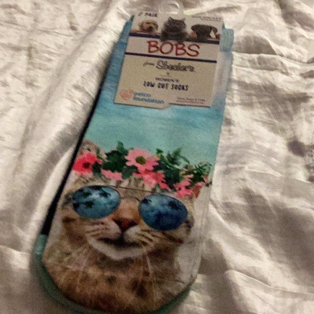 NWT Bobs from Skechers 2 Pairs Of Low Cut Socks Closet Must Have